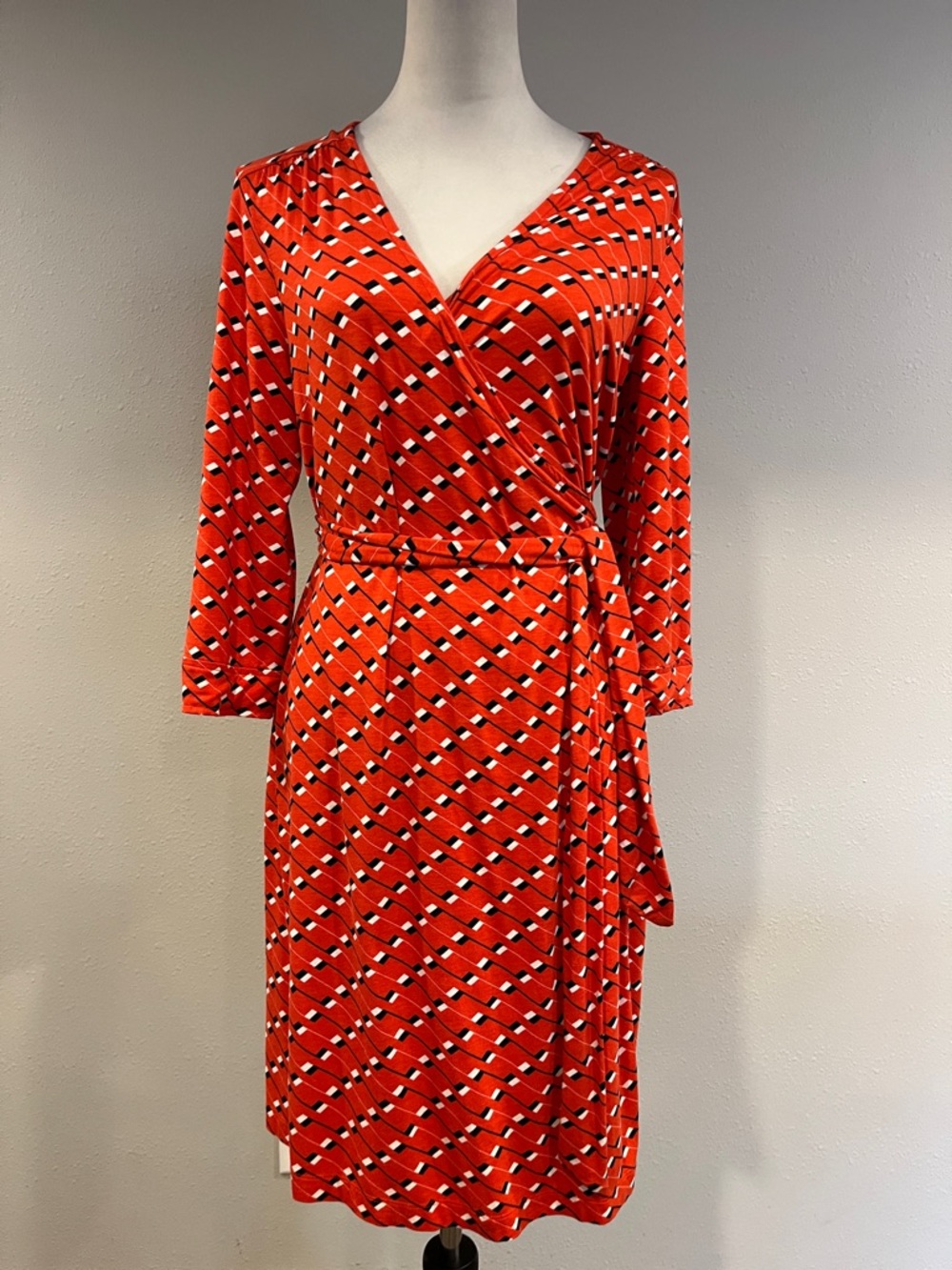 Land’s End blood orange 3/4 sleeves Wrap Dress with Geometric Print size‎ SP